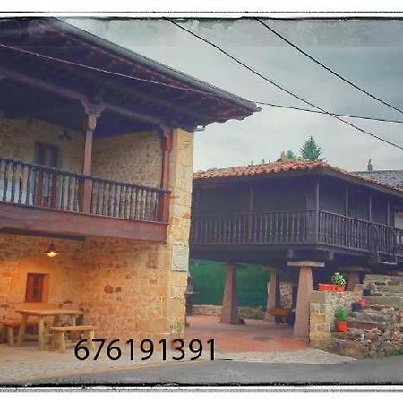 Los Campos Vivienda Vacacional Onís Buitenkant foto